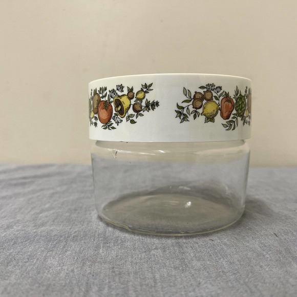 Vintage Pyrex Spice Of Life Glass Canister 4" x 4.75 FS Benefits Charity - Picture 2 of 11
